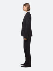 Curved classic blazer