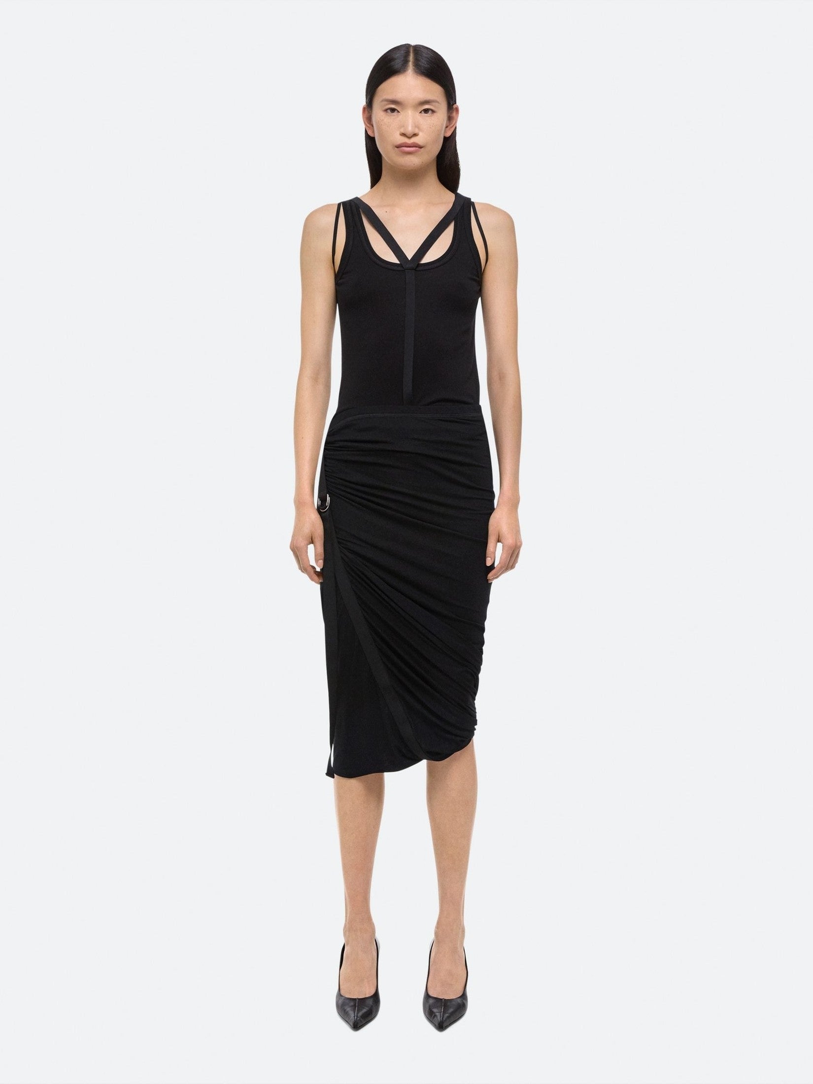 Wind skirt