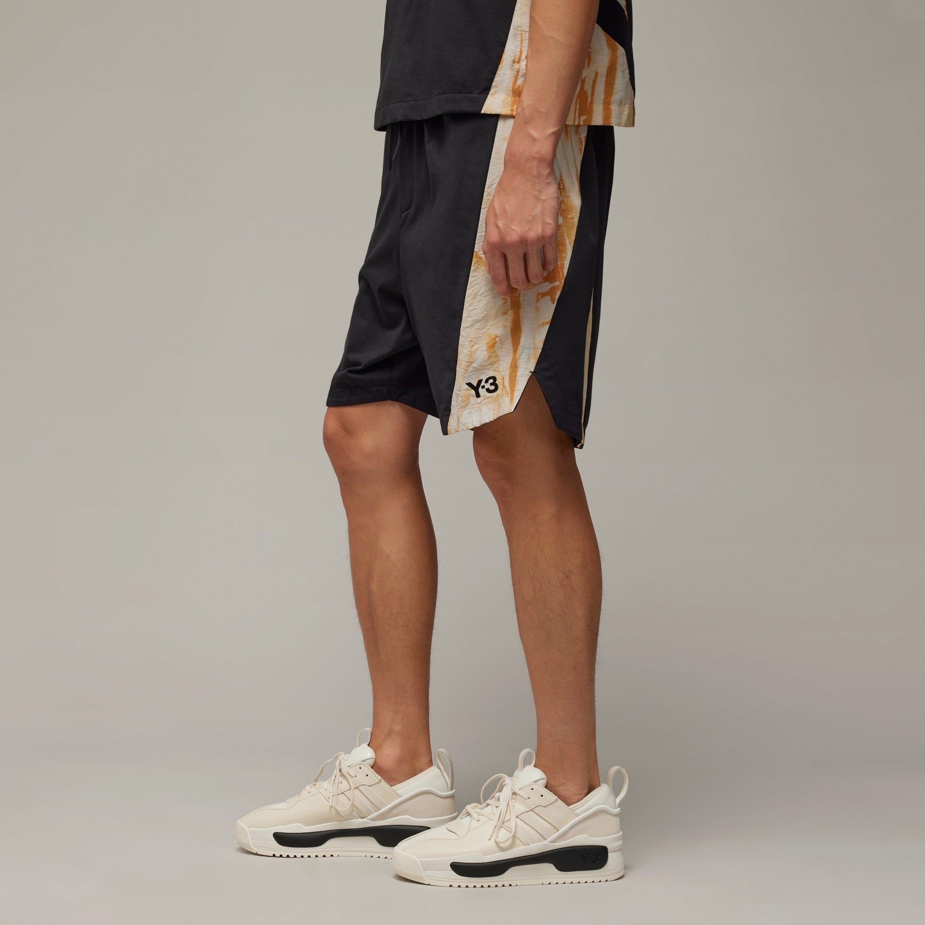 Y-3 RUST DYE SHORTS