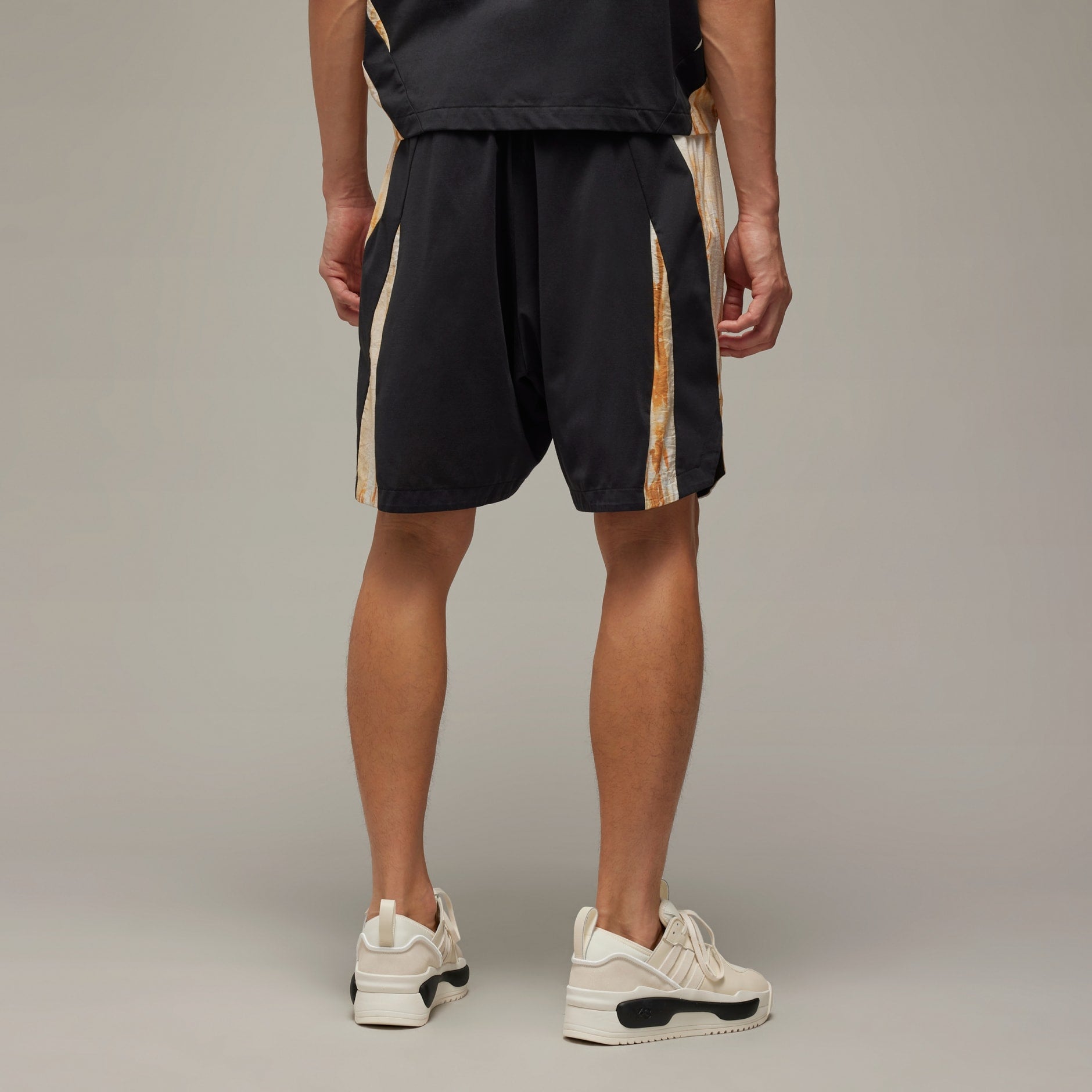 Y-3 RUST DYE SHORTS
