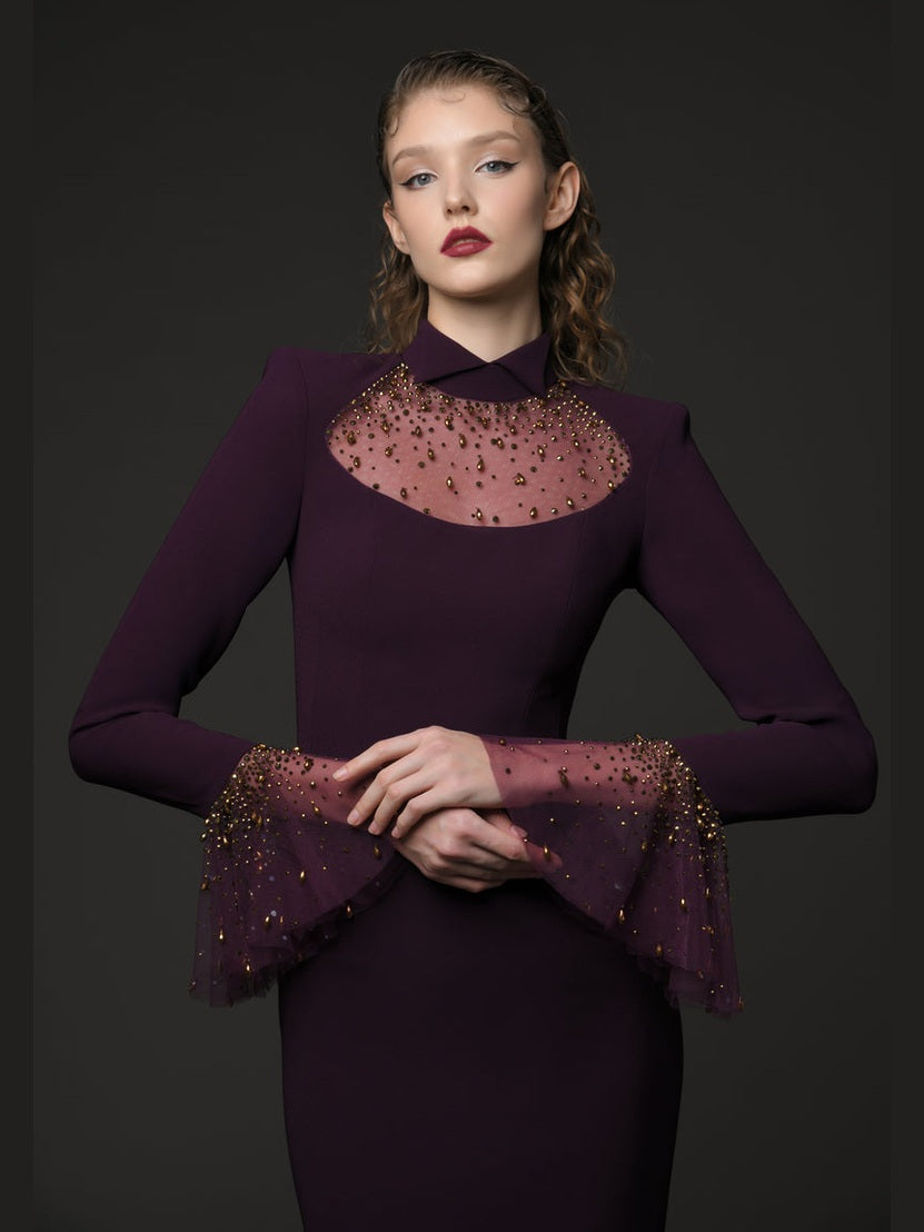 Embroidered burgundy crêpe dress with bell sleeves‭