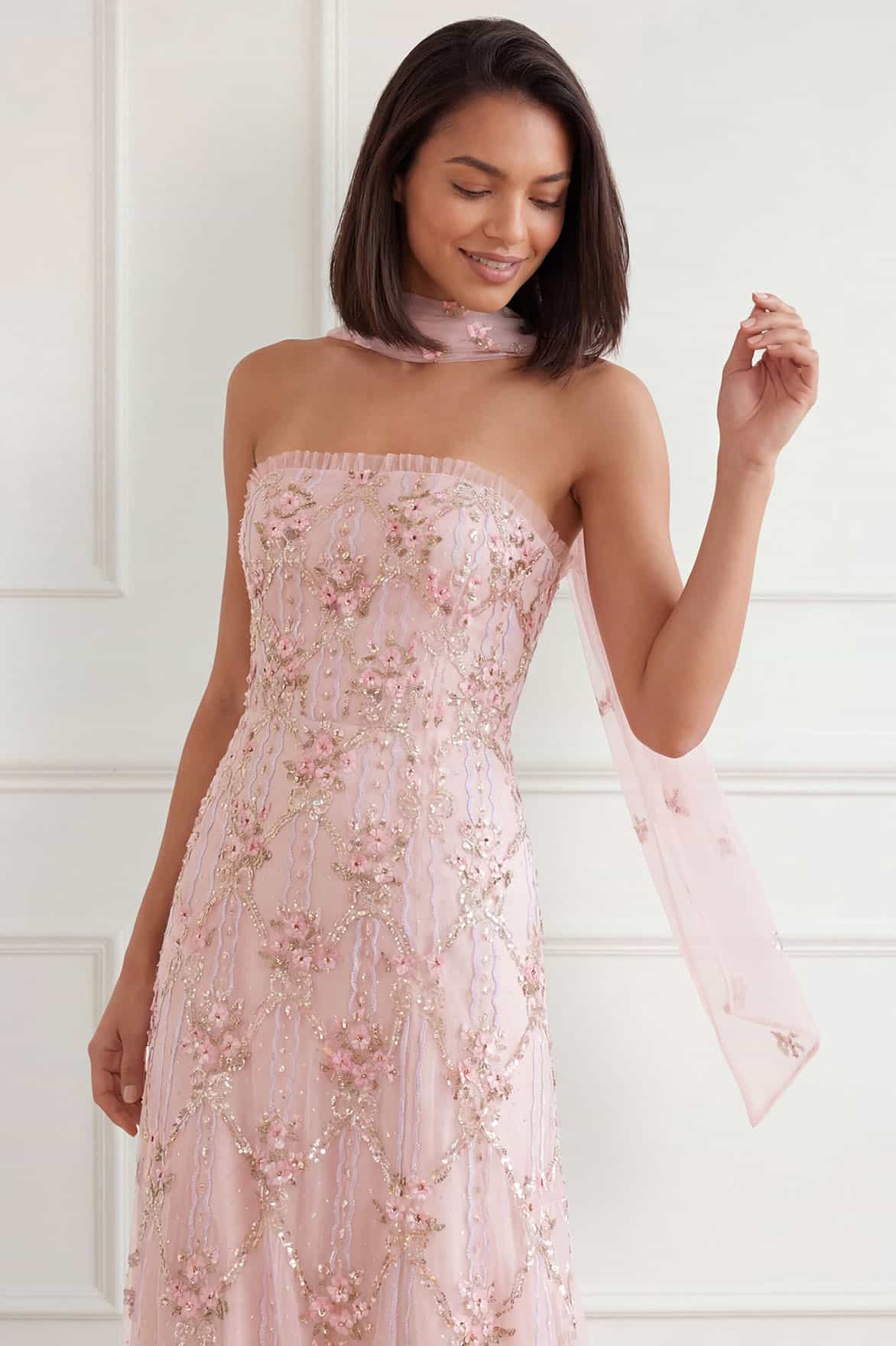 Lovers lace strapless gown