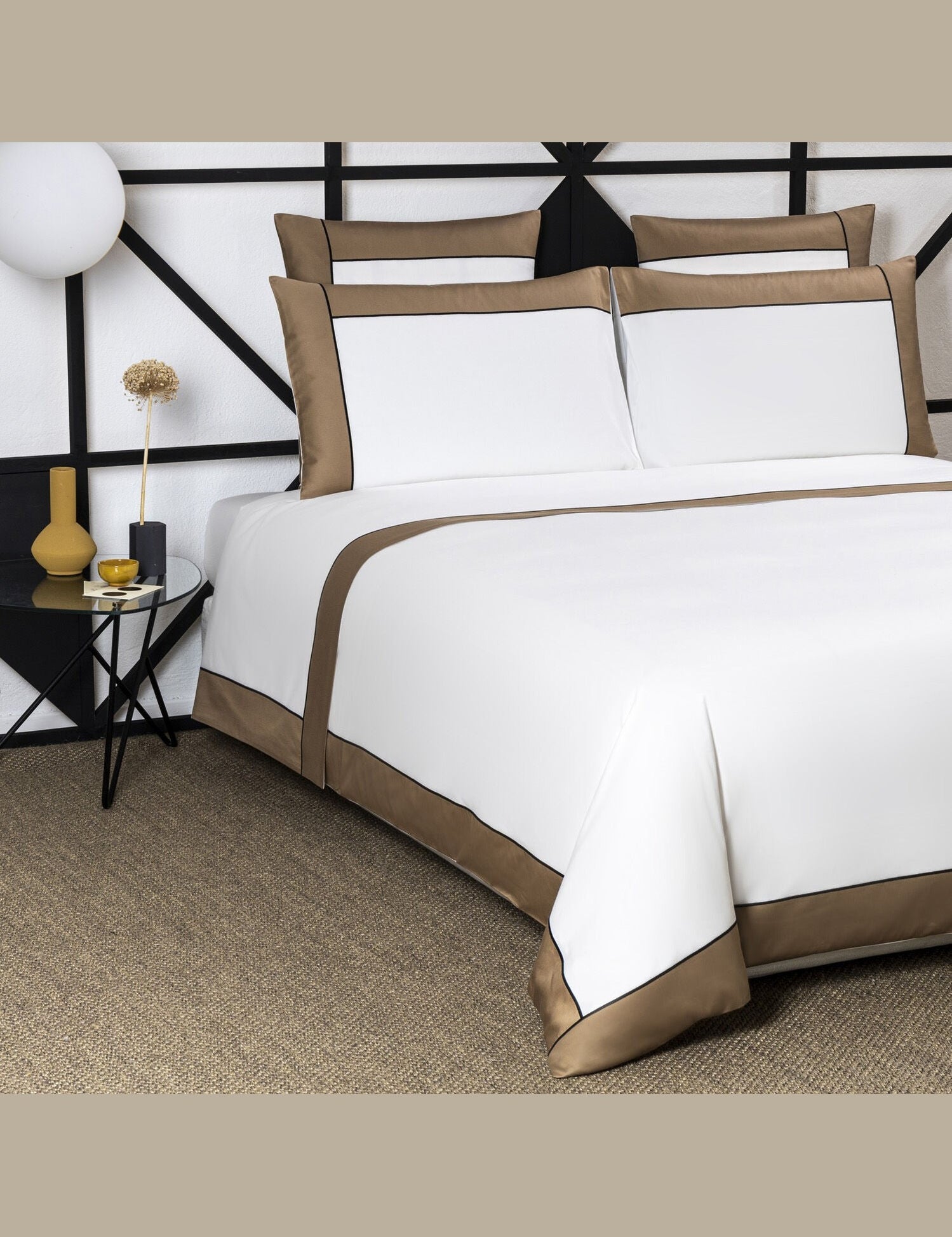 LinearSheetMilk-Teak4_e2f81305-5159-41f7-95ff-6c94a1431661.jpg