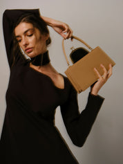 Majj  black/ nutmeg