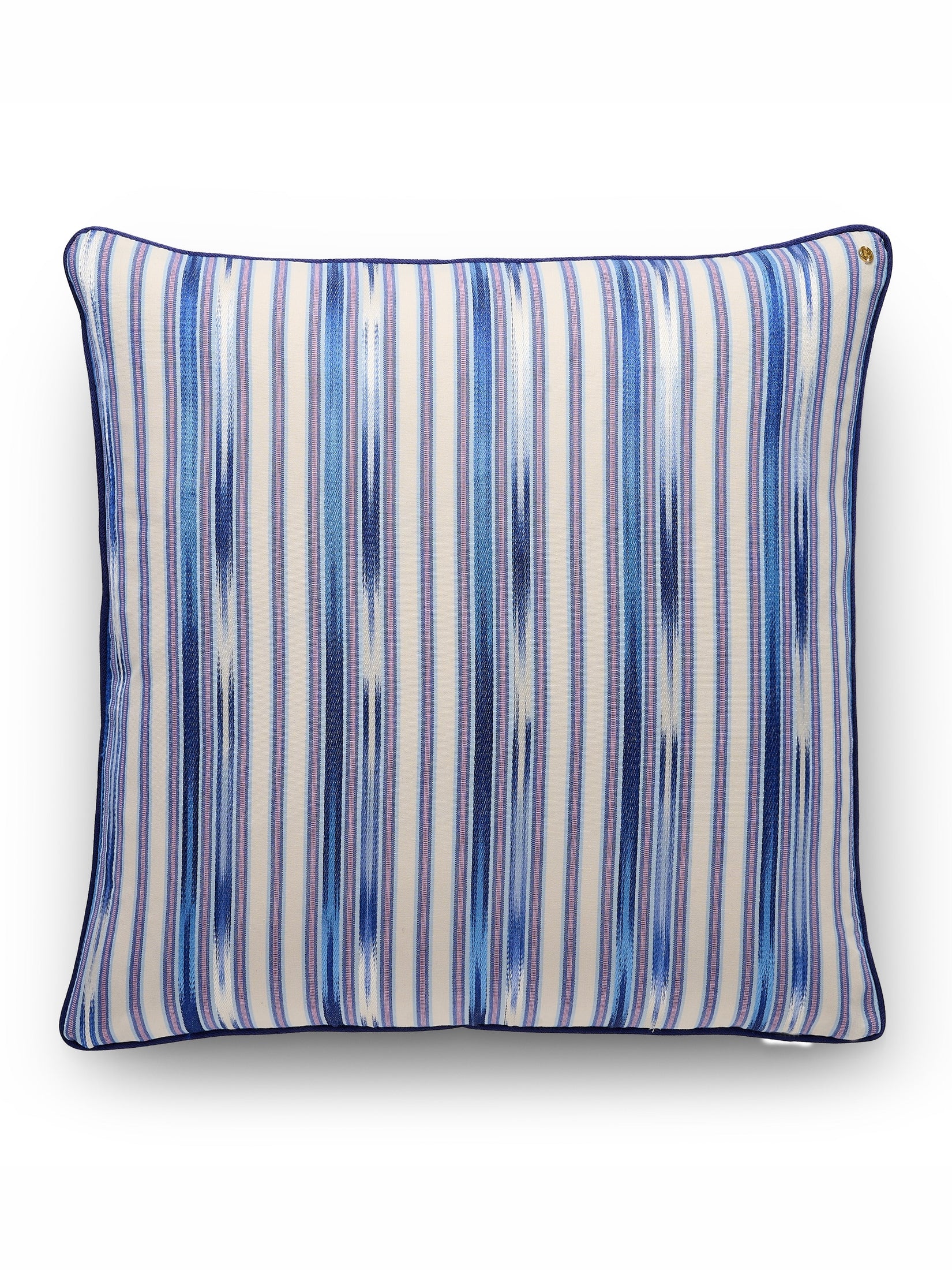 Kutnu medium ikat pattern pillow