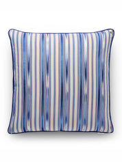 Kutnu medium ikat pattern pillow