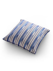Kutnu medium ikat pattern pillow