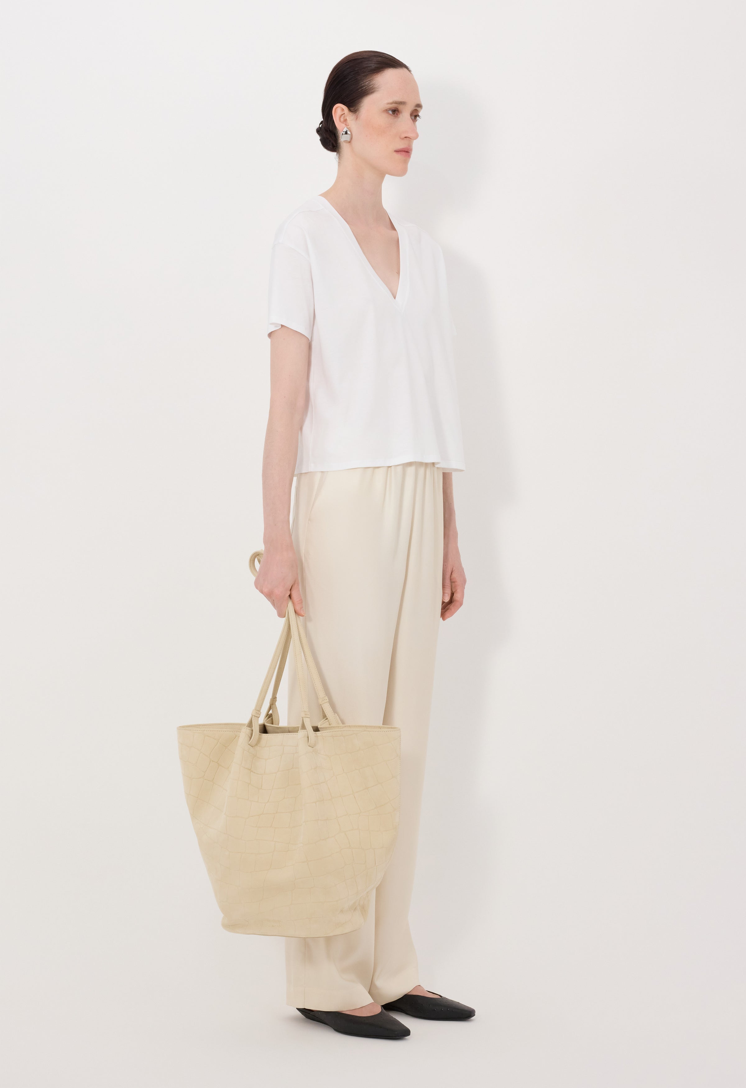 Faaa lds v neck t-shirt