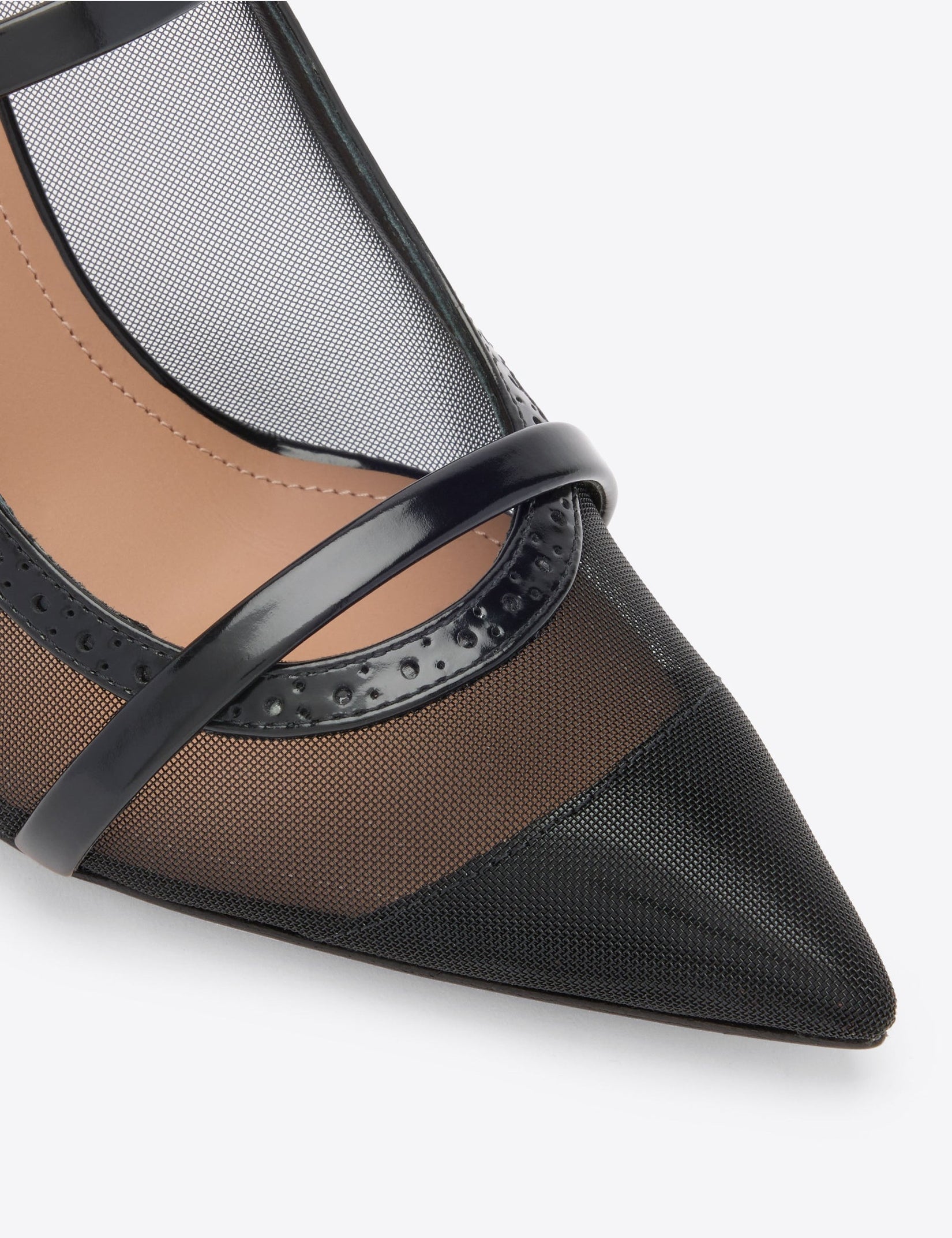 MAUREEN8592_BLACK_MESH_D.jpg