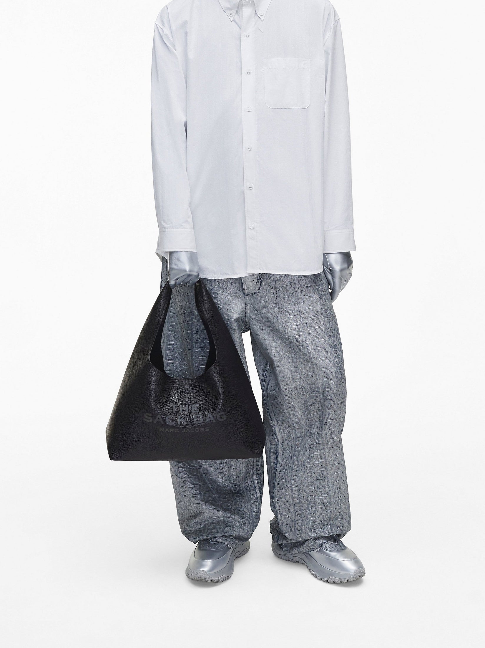 The leather sack bag