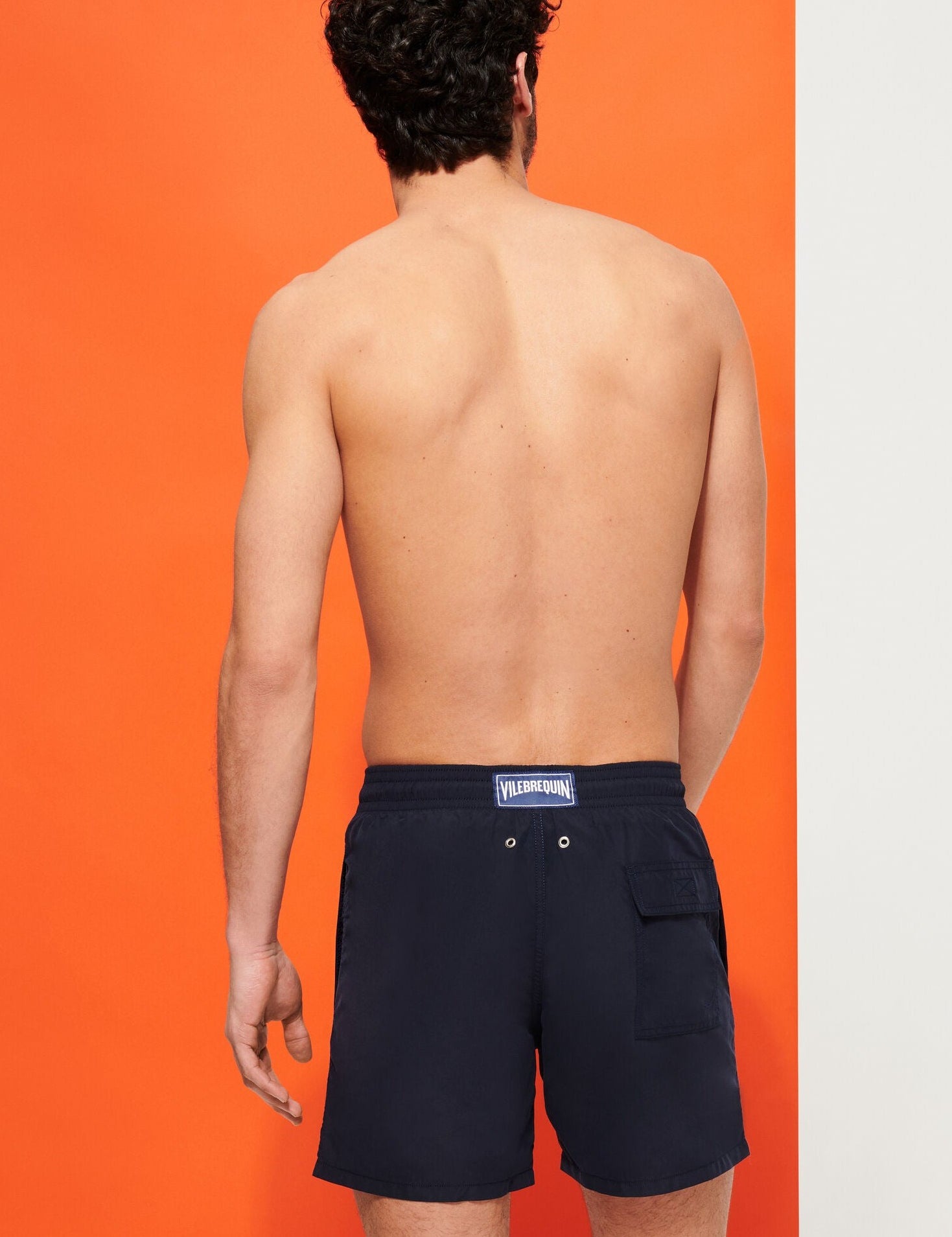 MOOC4A00-990-backworn-3920x3920.jpg