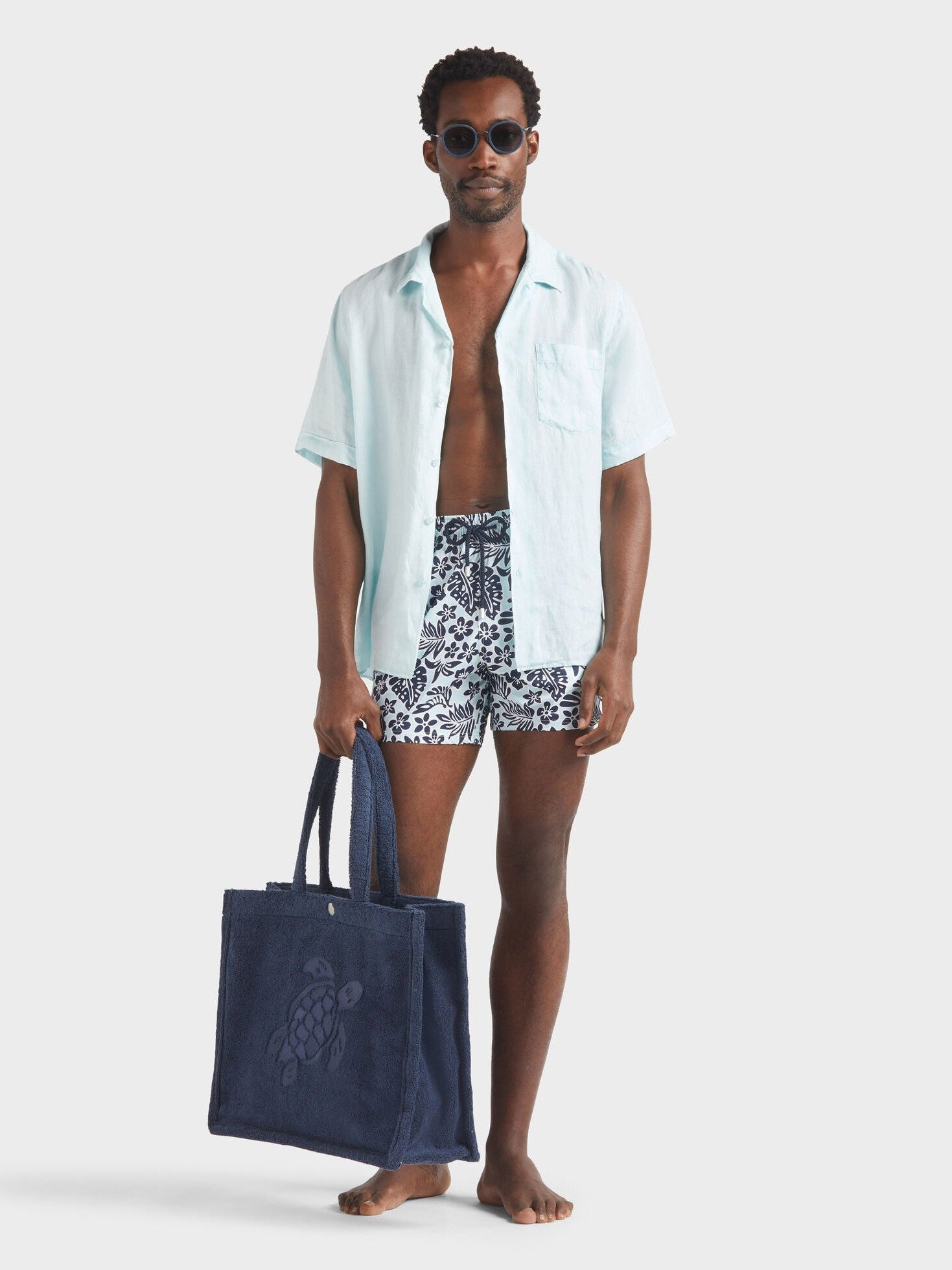 Men stretch short swim shorts jungle leaves