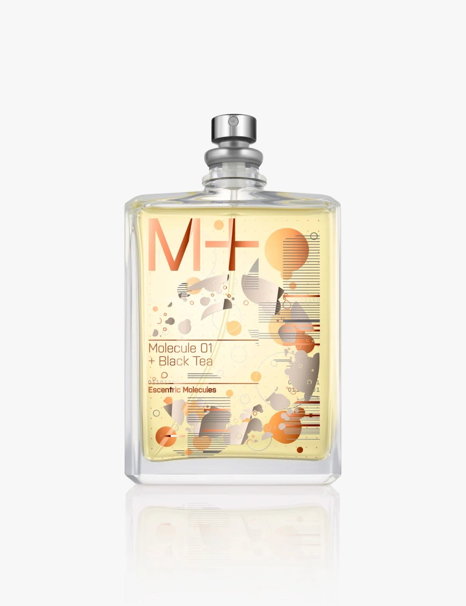 M_01_Black_Tea_100ml_Solo_St_On_Bottle_OnBaseLine.jpg