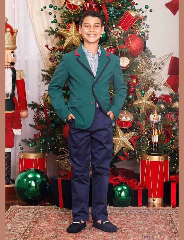 Marlo_Holiday_1055x1500_30_600x_2d709fa0-09e2-45a6-89e2-18ba30835211.jpg