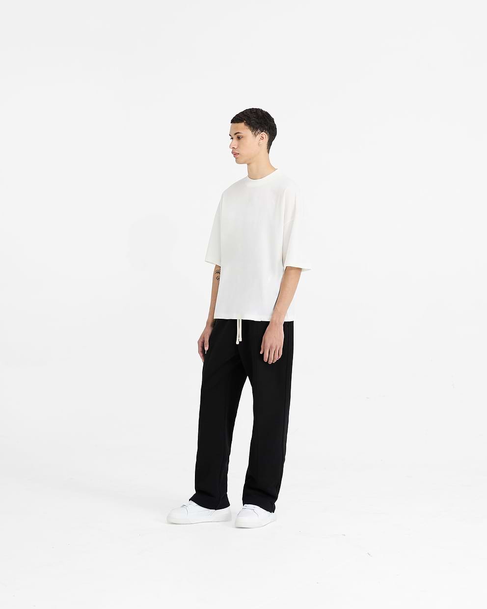 Initial sweatpants