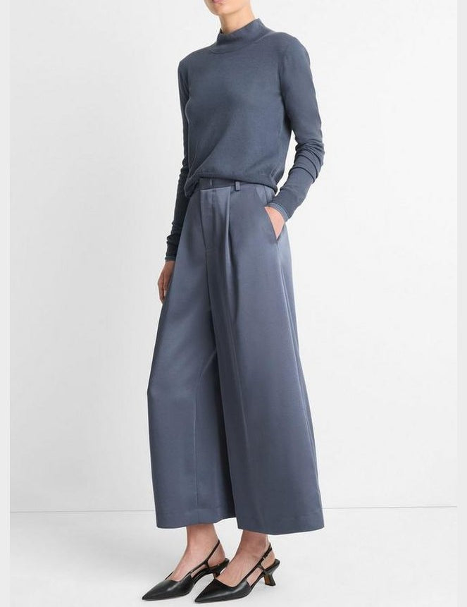 Mid-Rise-Satin-Culotte-462DKW_6f360d08-4912-4802-b41a-f92097522436.jpg