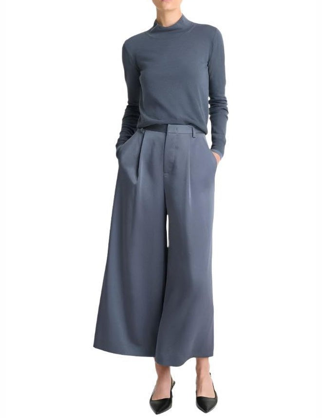Mid-Rise-Satin-Culotte-462DKW_a716d424-73a4-4b08-bc46-cac66447edbc.jpg
