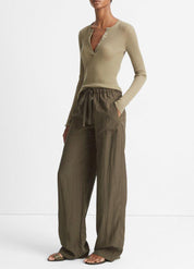 Mid-Rise Utility Drawstring Pant