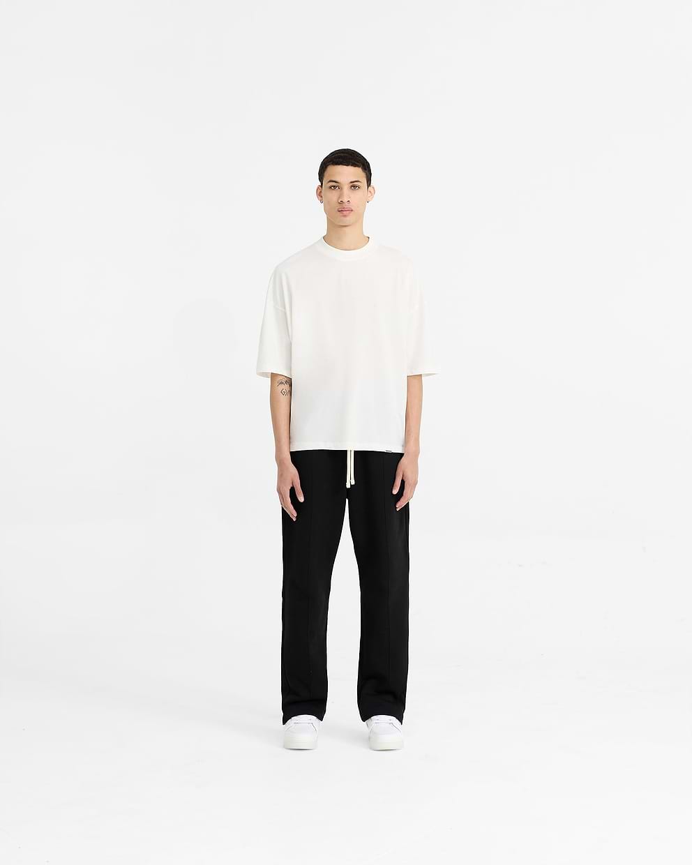 Initial sweatpants