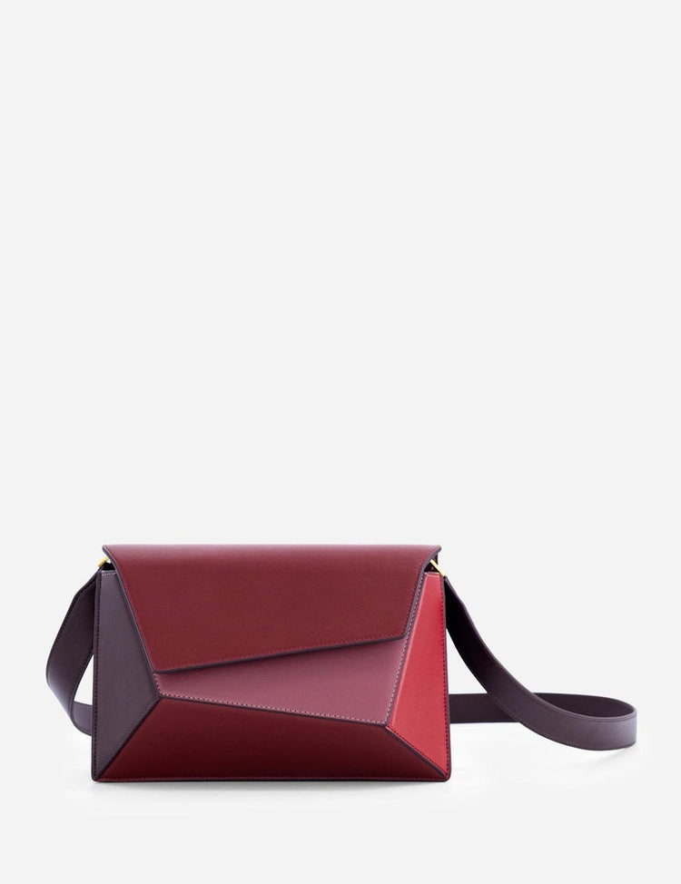Naomi-Cranberry_01.jpg
