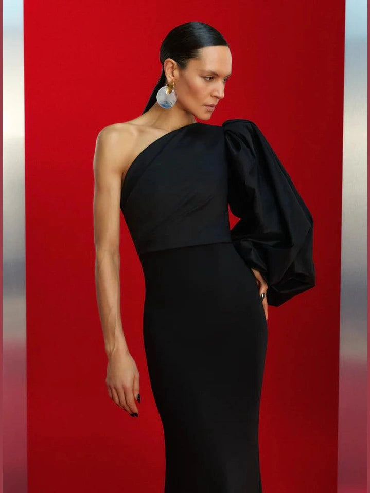The ivy maxi dress in black