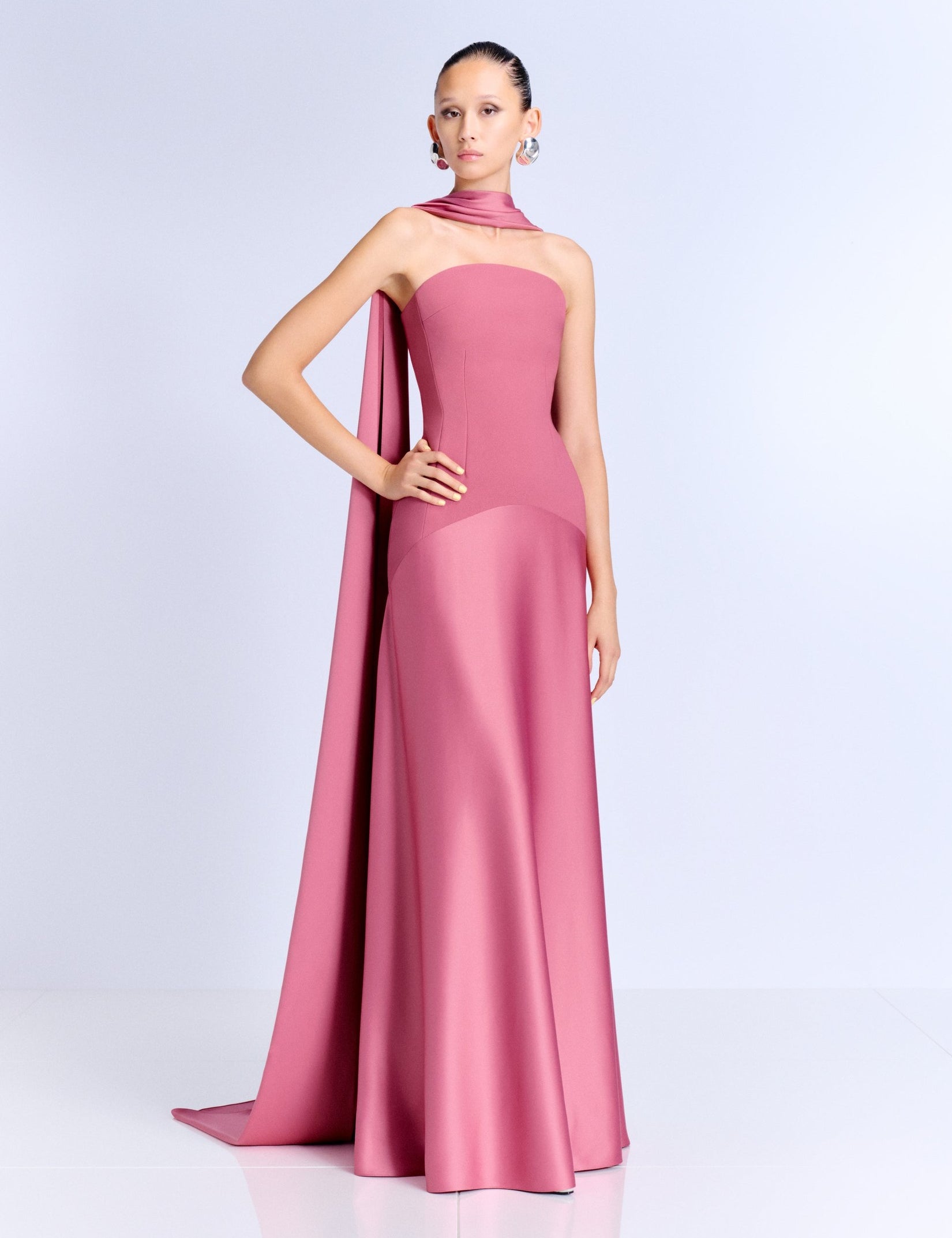 OS48014_MAE_MAXI_DRESS_DARK_ROSE_3407_R1_1944x_757fc5f0-e1b9-45f0-9f1f-ad2b80f6c359.jpg