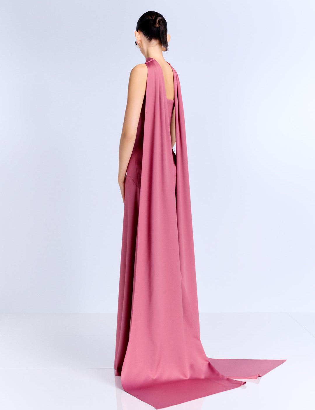 OS48014_MAE_MAXI_DRESS_DARK_ROSE_3432_R1_1080x_b6eb18c9-e386-4714-a7c1-7a91cafcb661.jpg