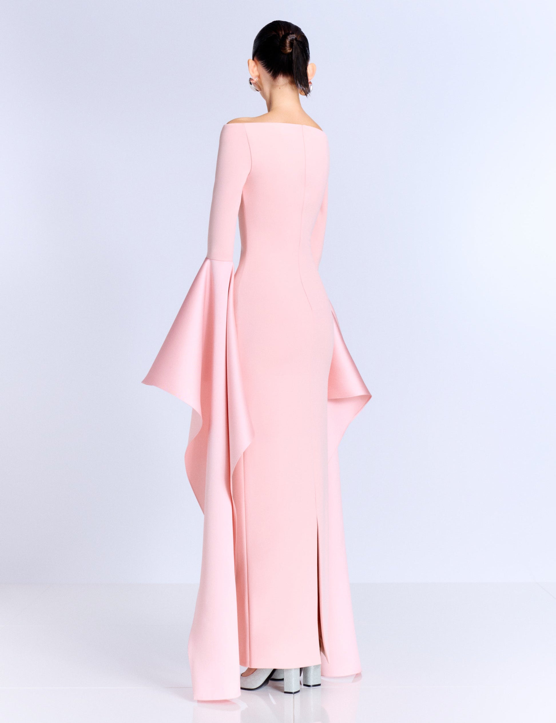 OS48025_ASTRIA_MAXI_DRESS_PALE_PINK_3664_R1_1944x_b600753b-514c-4c44-a789-22a75a8bdc0b.jpg