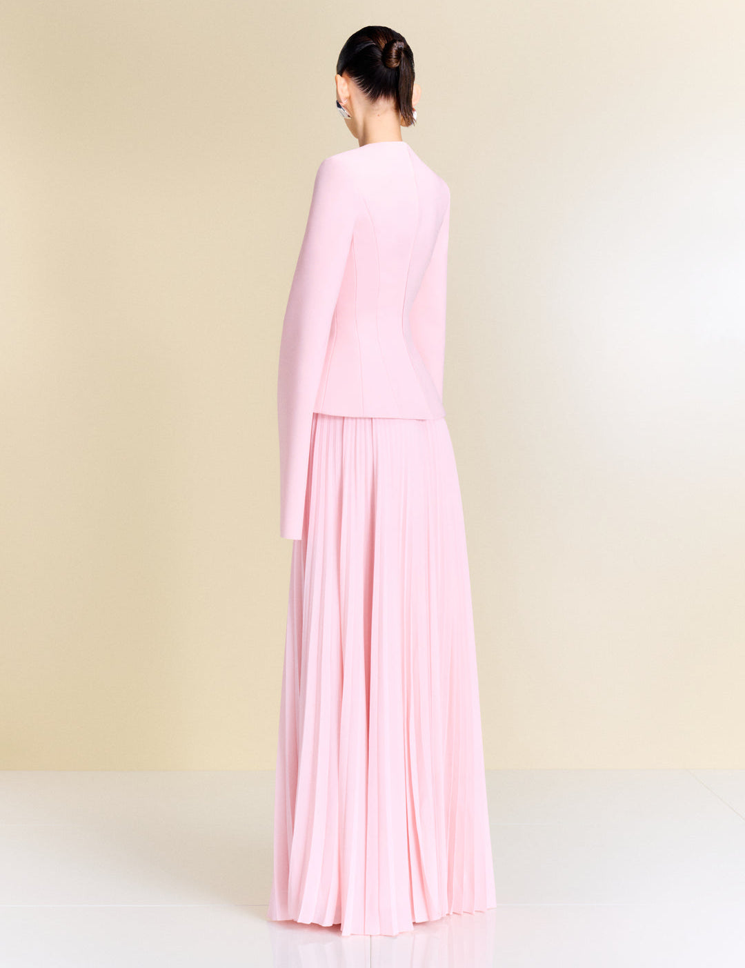 OS48038_CALLISTO_MAXI_DRESS_PALE_PINK_2686_R1_1080x_ee185b70-639b-434d-8436-aee88449e169.jpg