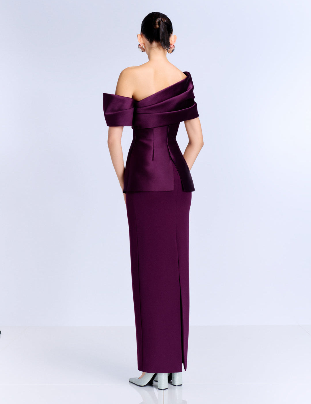 OS48039_LUCINE_MAXI_DRESS_GRAPE_3681_R1_1080x_ae7b533d-95c4-4769-b661-5cf25e4adaa2.jpg