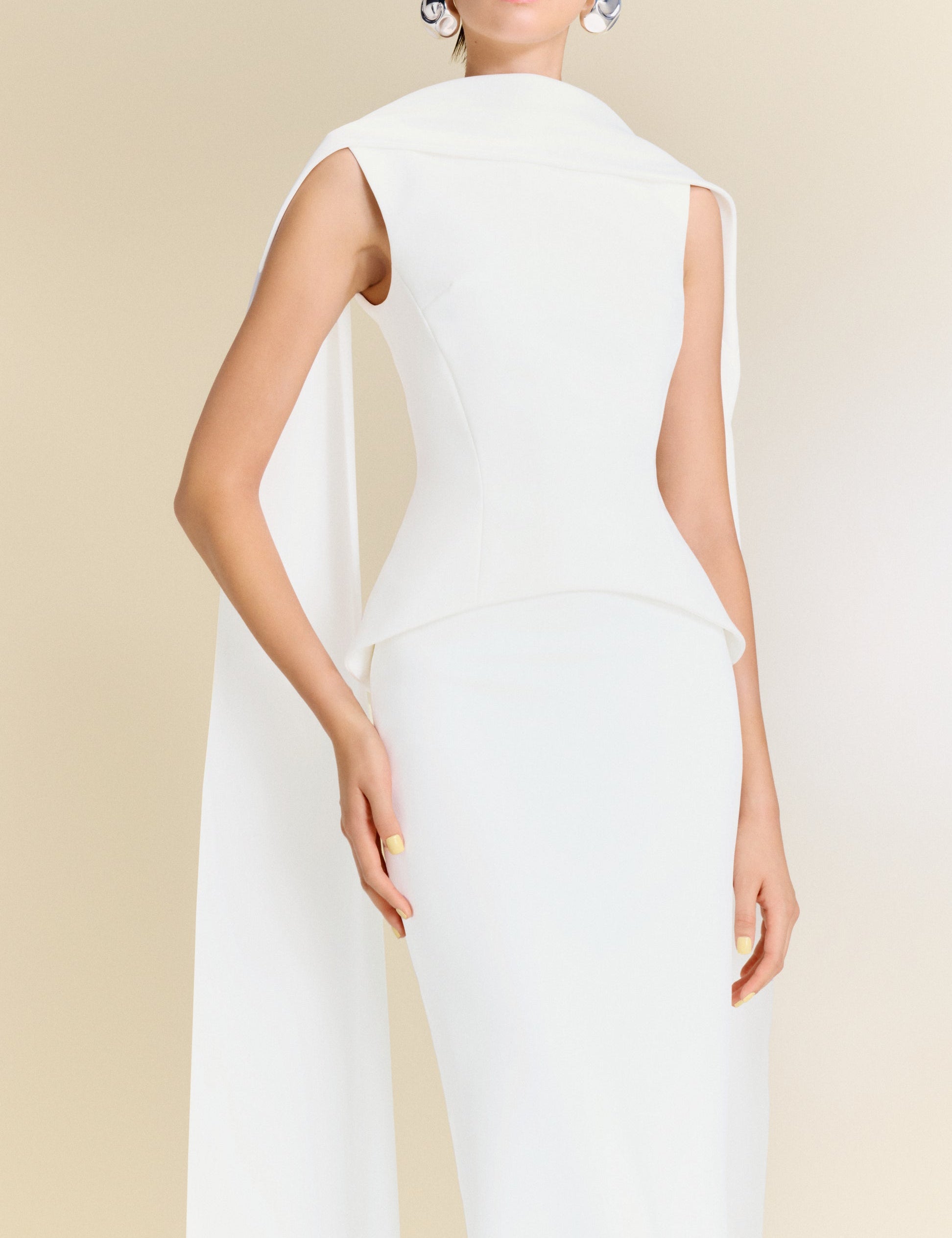OS48040_ANNIE_MAXI_DRESS_CREAM_1360_R1_1944x_8873e6c4-8406-44cc-adcb-8734a98efb50.jpg