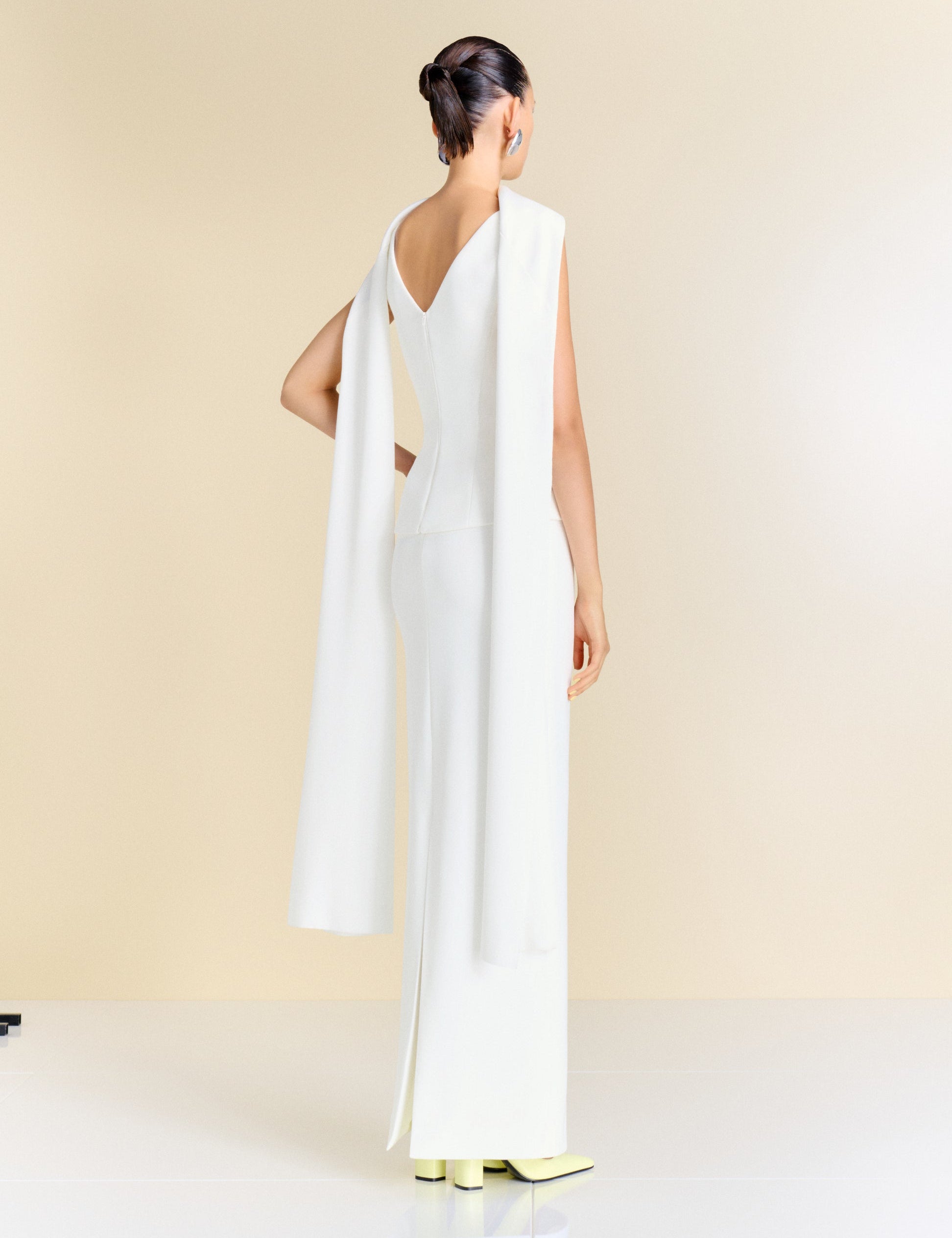 OS48040_ANNIE_MAXI_DRESS_CREAM_1448_R1_1944x_8ae79d32-b7d9-408f-991c-58e03f233c0b.jpg
