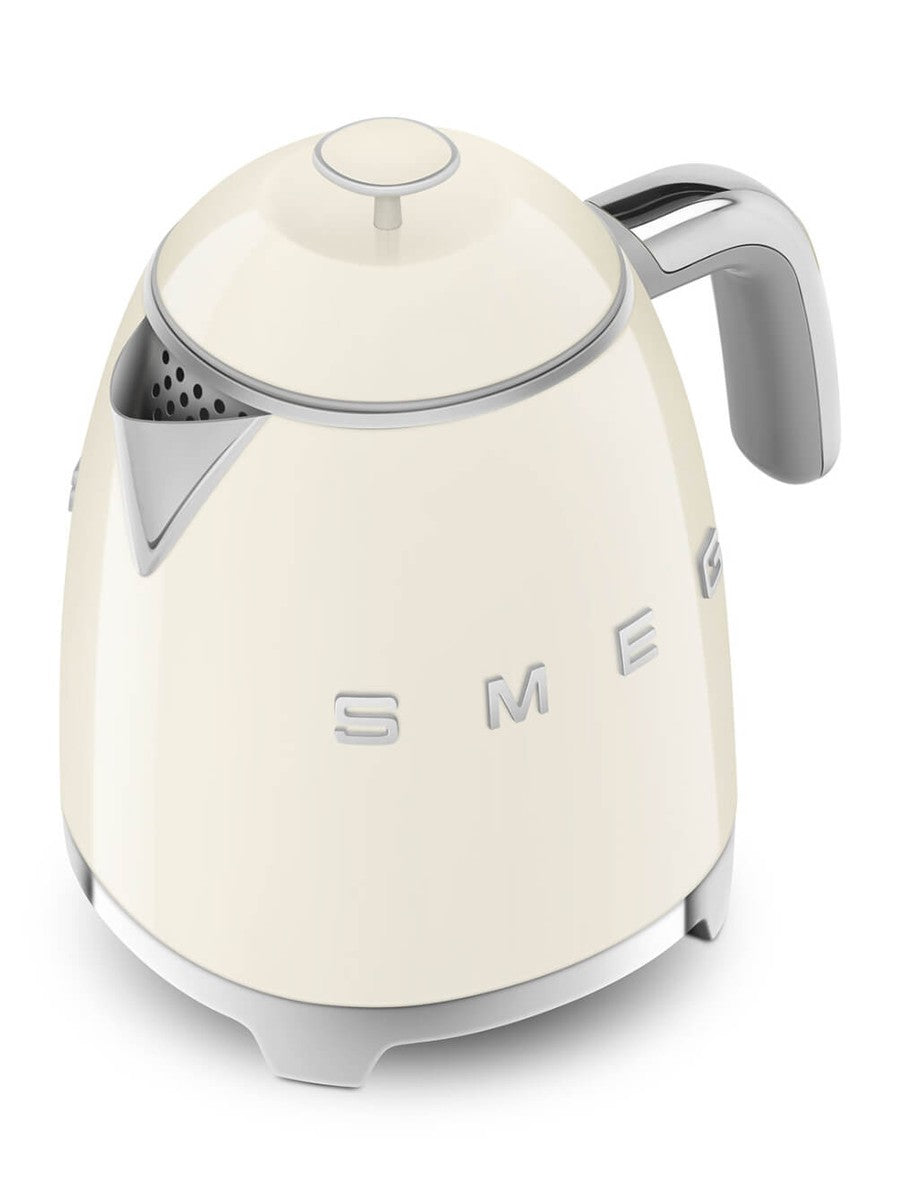 Smeg - mini kettle - 50's style