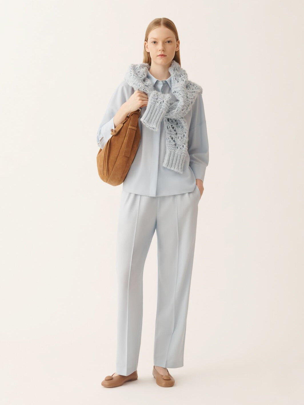 Gubbio jogging pants in lightweight bi-stretch wool