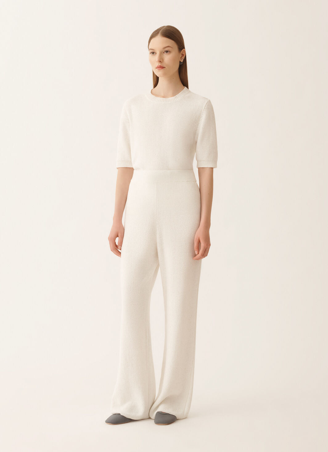 White cotton and linen pants with sequins