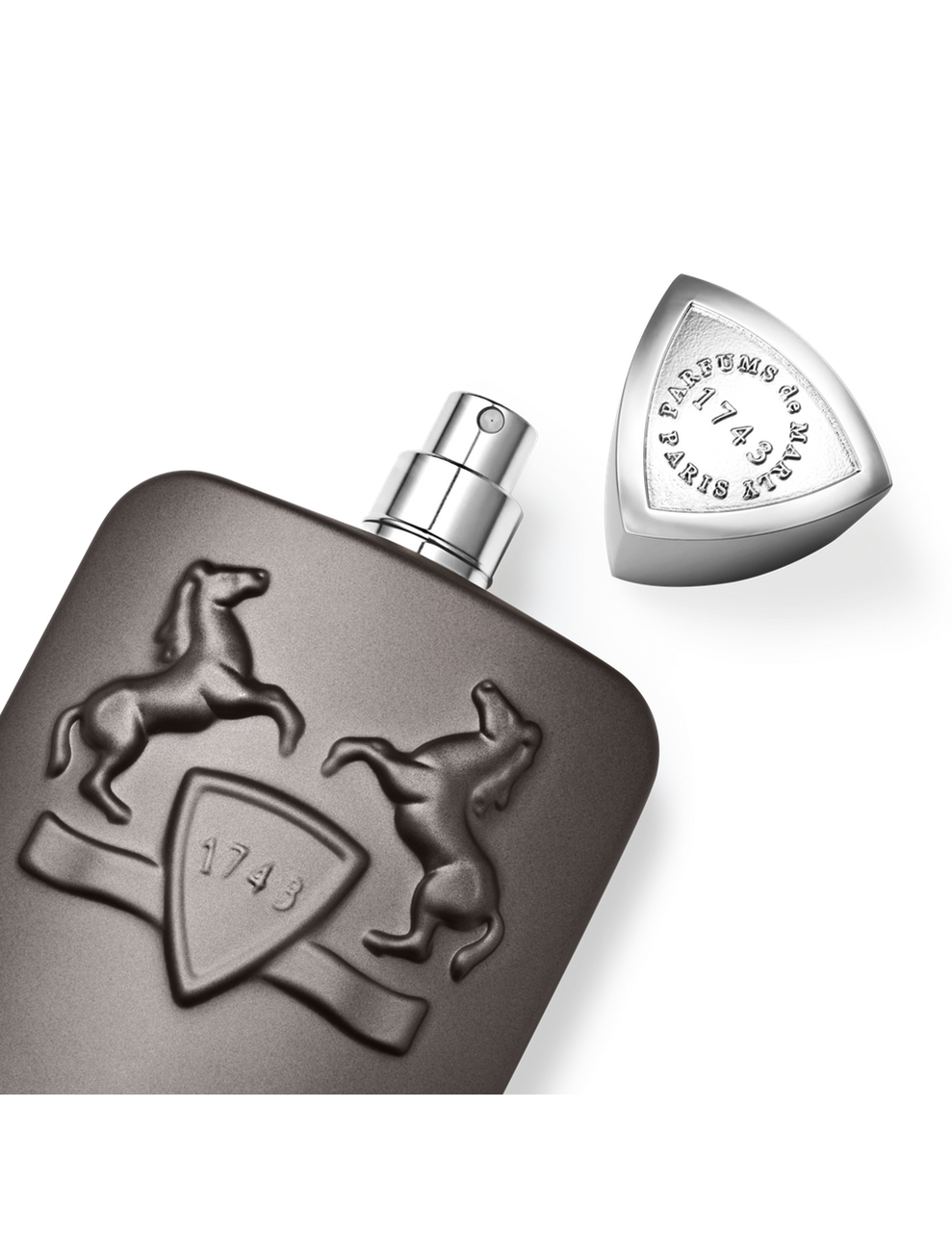 PEGASUS-EXCLUSIF-PERFUME-125-1x1-PACK2_532ec2b2-1fd0-429f-a97a-75c00c7d8e89.png