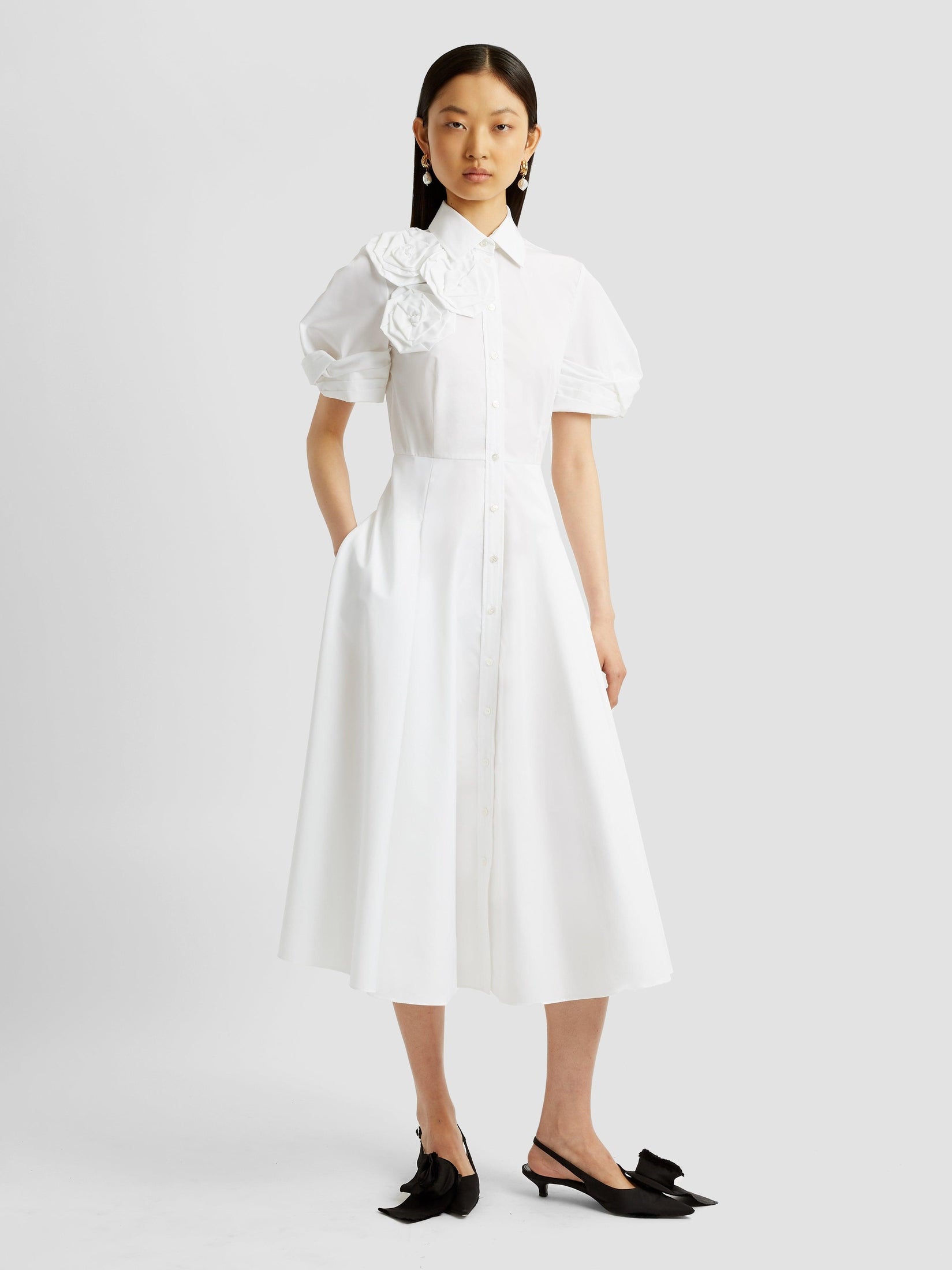 Short sleeve midi shirt dress with rosettes