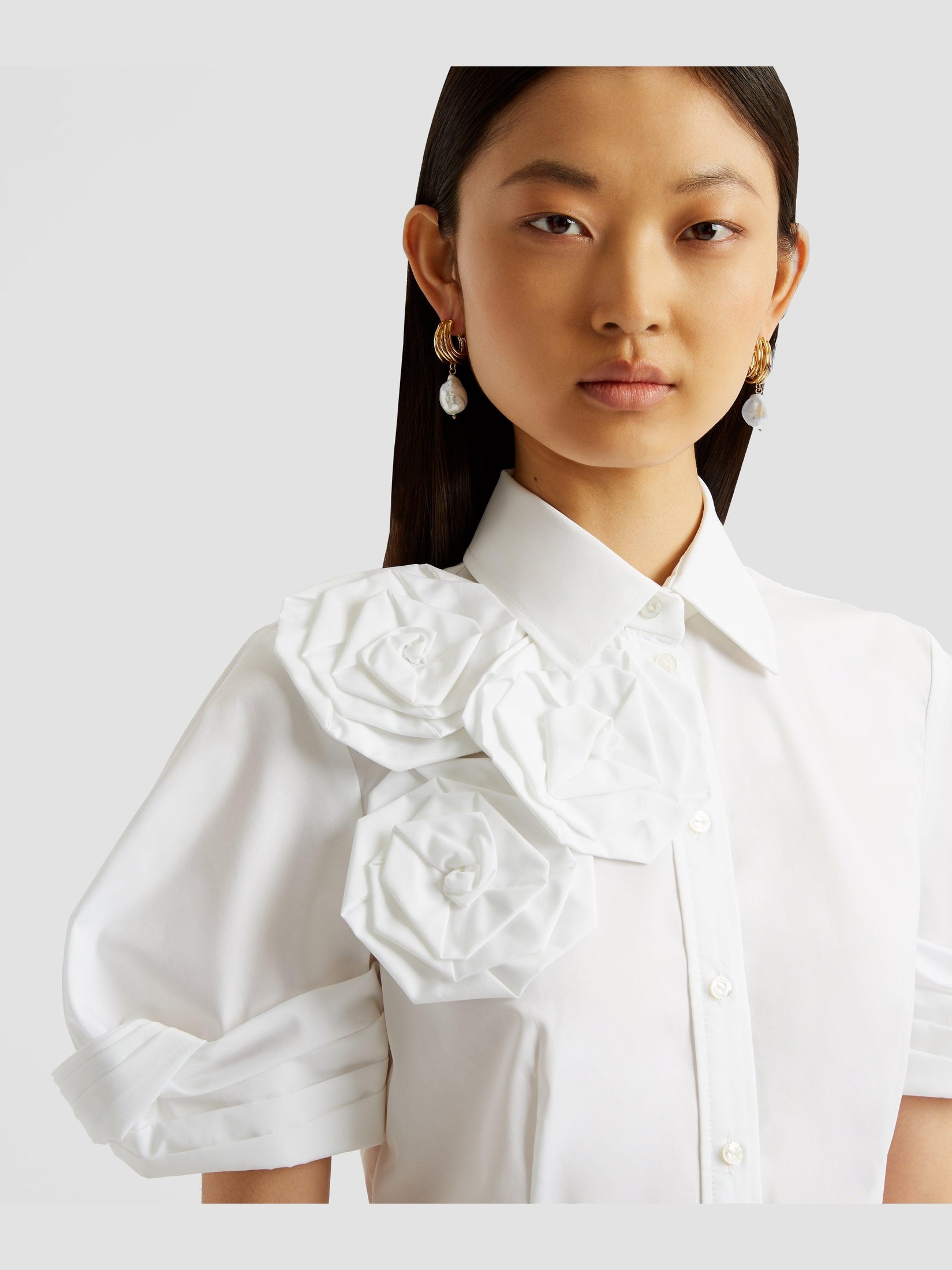 Short sleeve midi shirt dress with rosettes