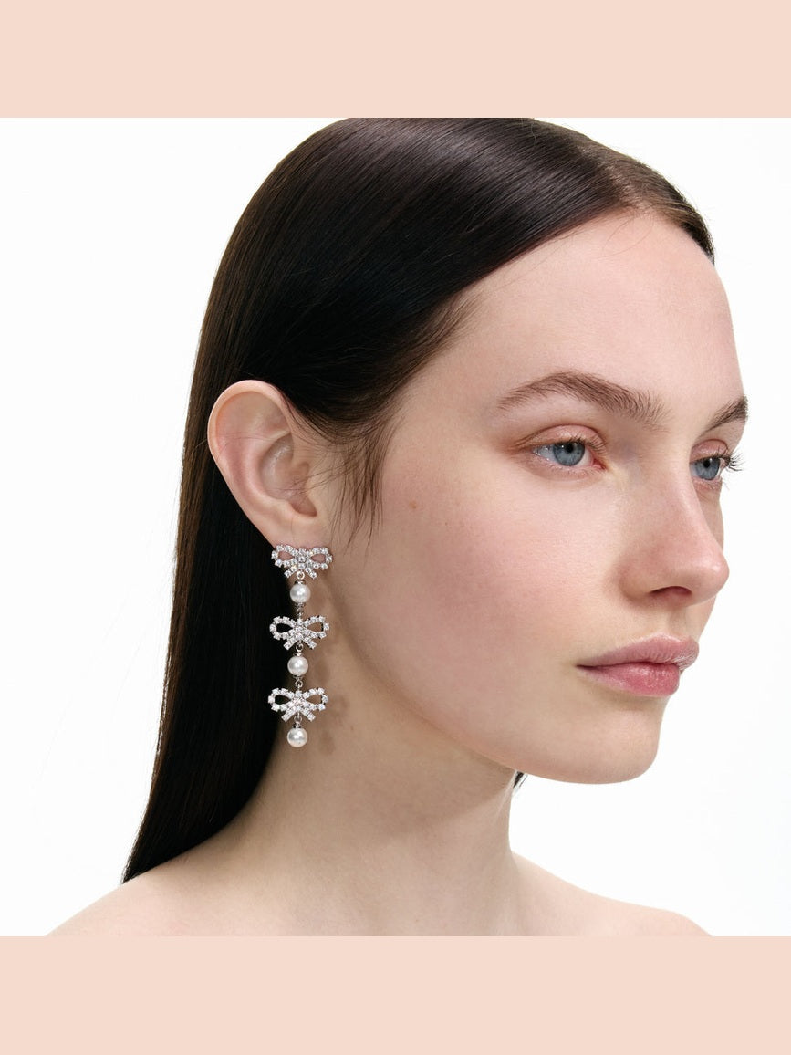 Micro bow pearl tiered earrings