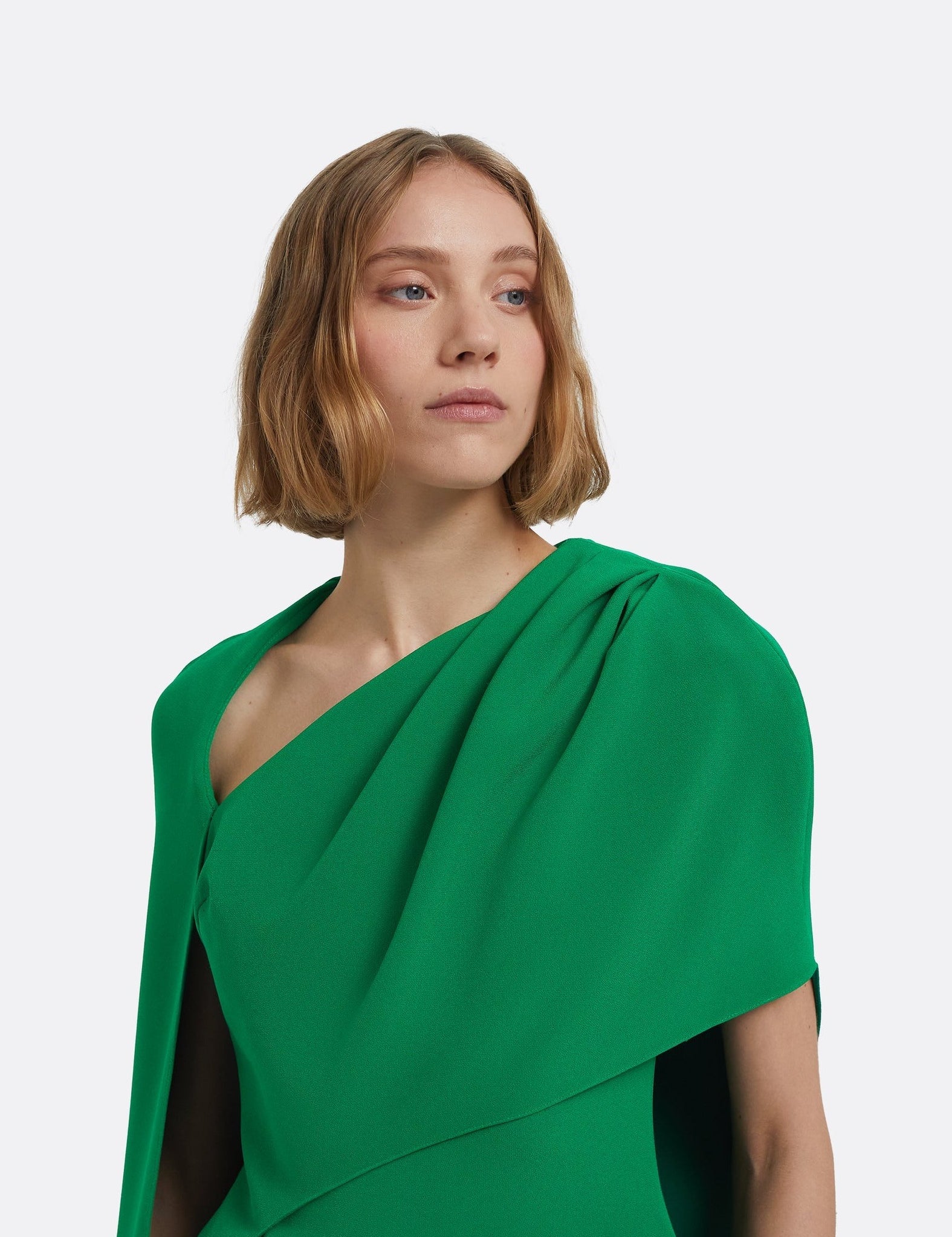 PF25_DL1230.1_HC-JEWELGREEN_ECOM_d1_85246a40-3895-447e-b5ce-9d6e84d61df6.jpg