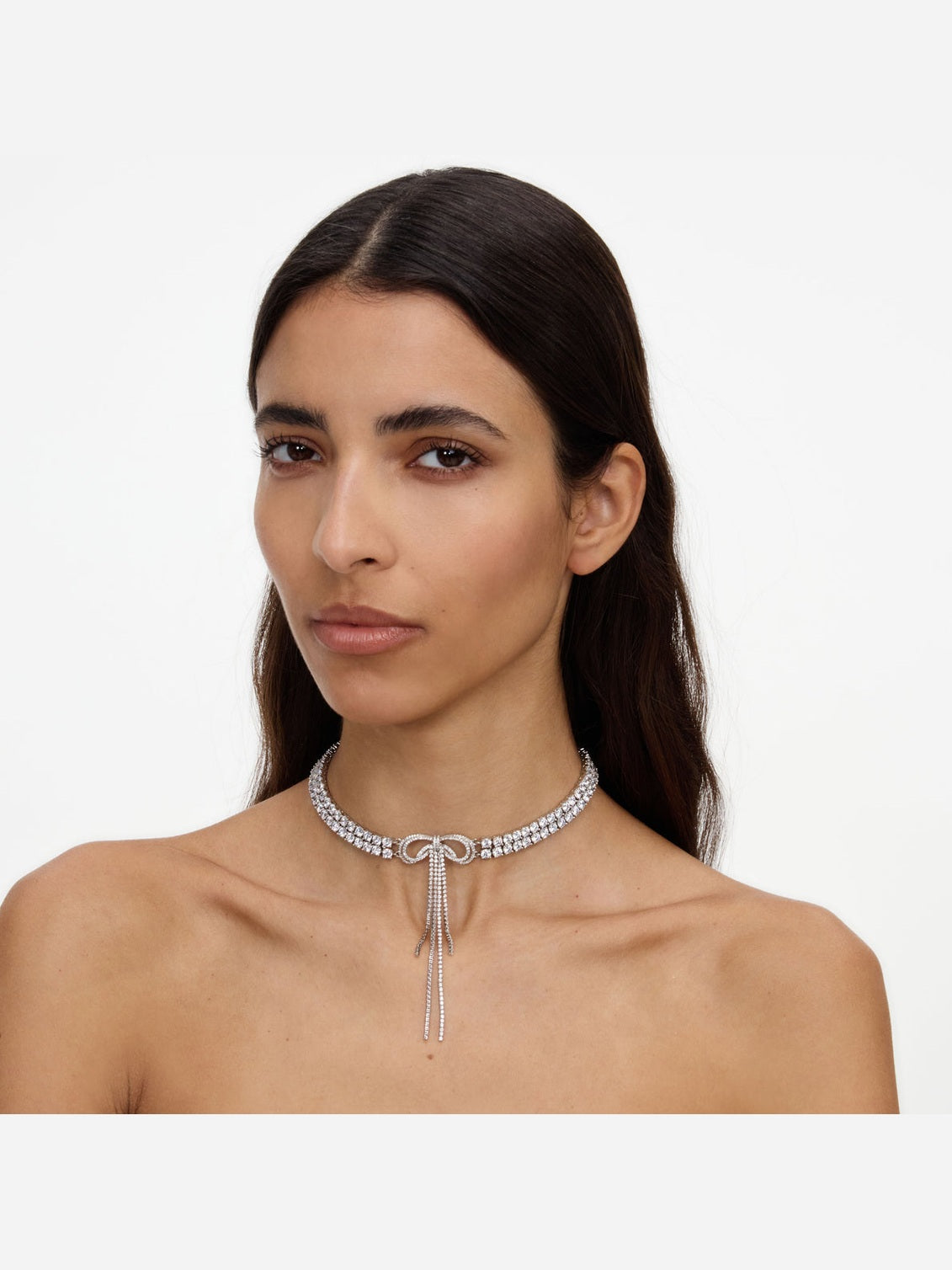 Double crystal bow choker