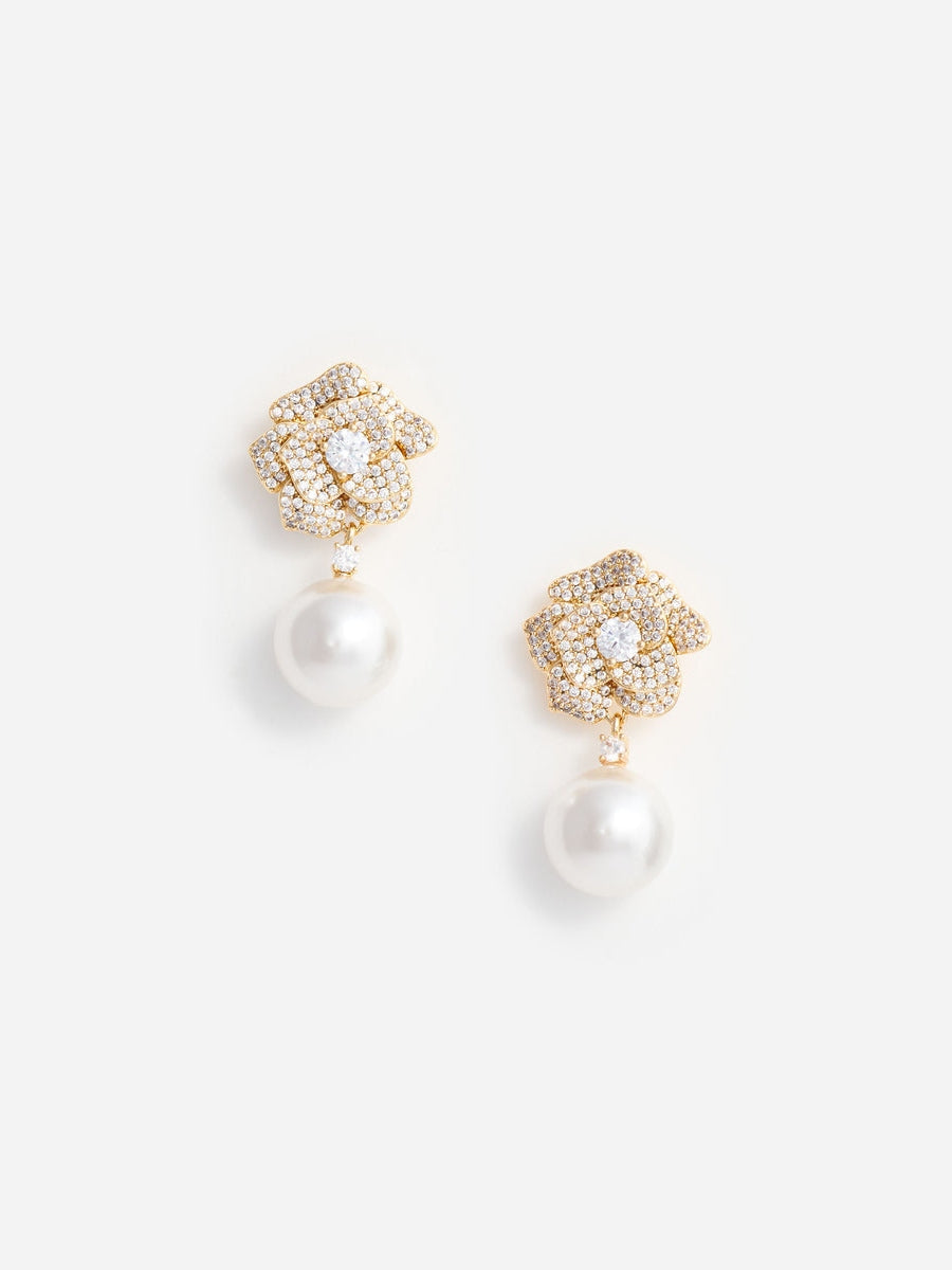 Mini gold crystal flower pearl earrings