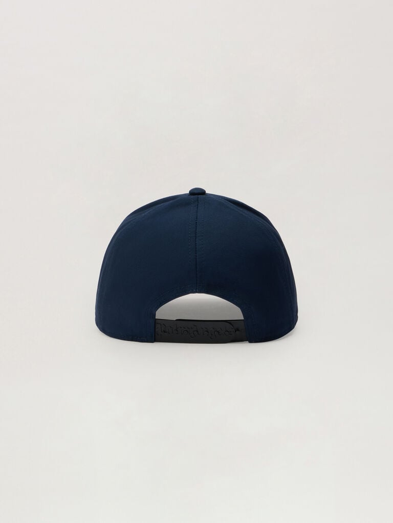 Big neck logo cap