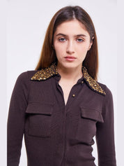 Fitted shirt with embellished collar in chestnut