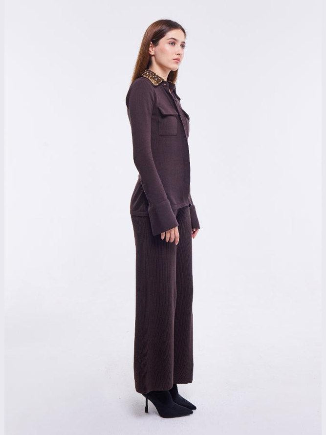 Fitted shirt with embellished collar in chestnut