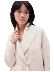 The oversized cross over cardigan in meringue