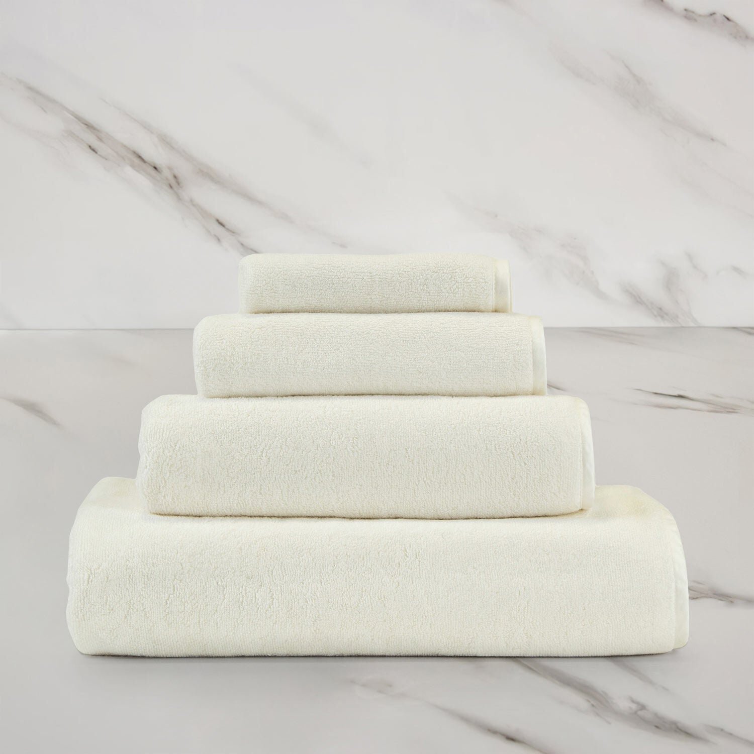 PLUSH 5 PC TOWEL SET