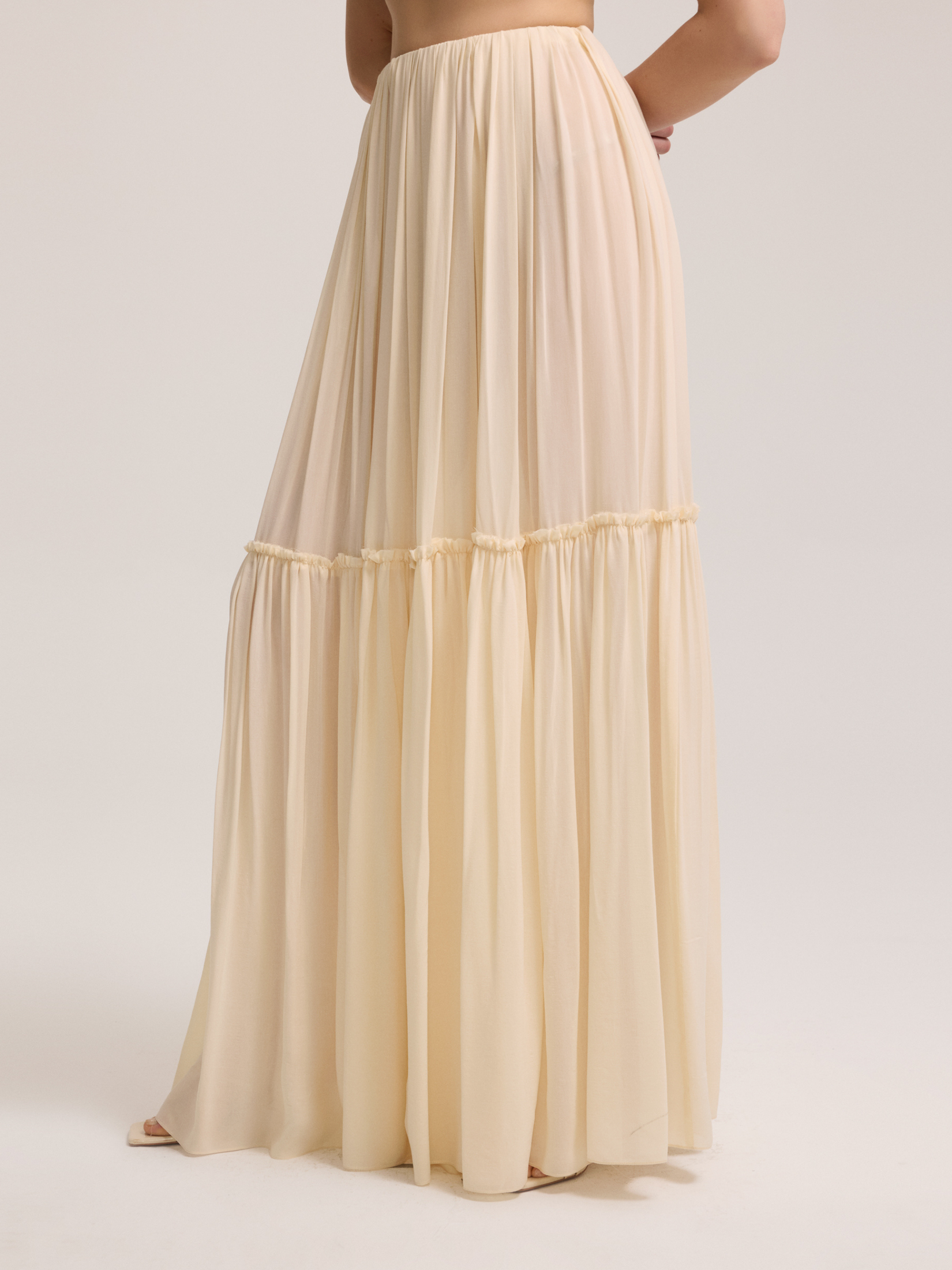 Tulle long light beige skirt
