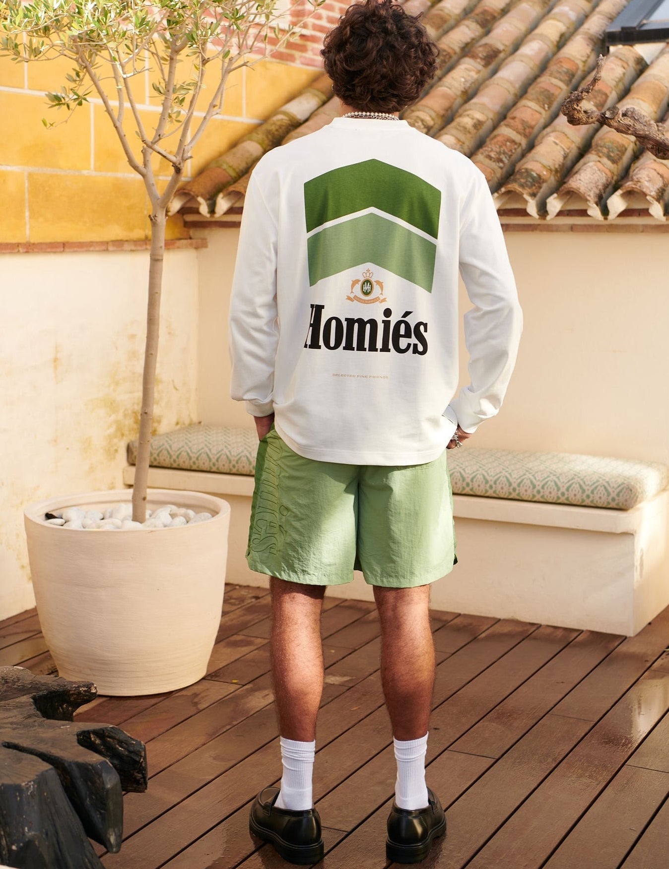 RACINGLONGSLEEVEMENBACK_1481x1800_06ef6ef9-9c83-45fb-8bc1-9d8a99881f1a.jpg