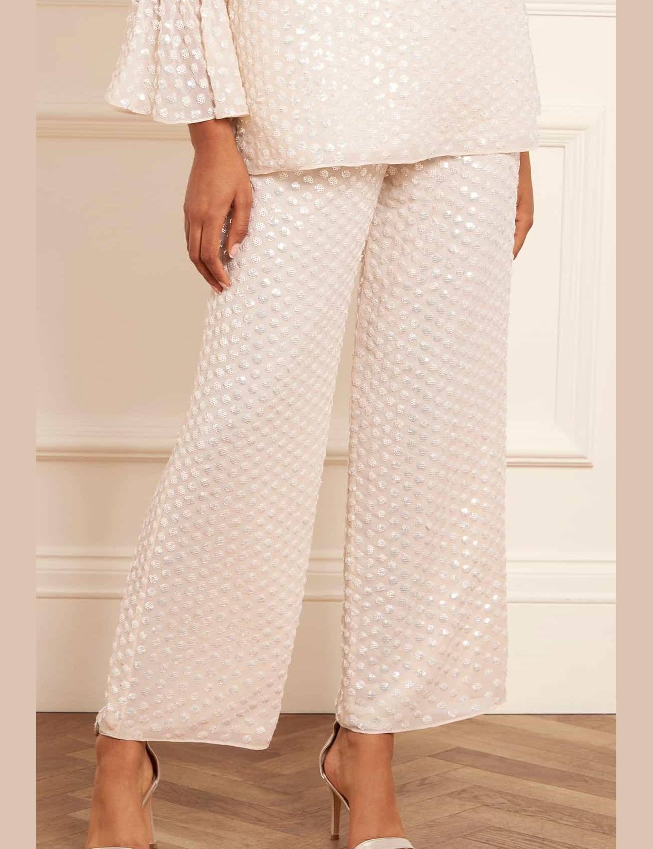 RAINDROPGLOSSTROUSERS-TROUSERS-CREAM-NEEDLE_THREAD-1.jpg